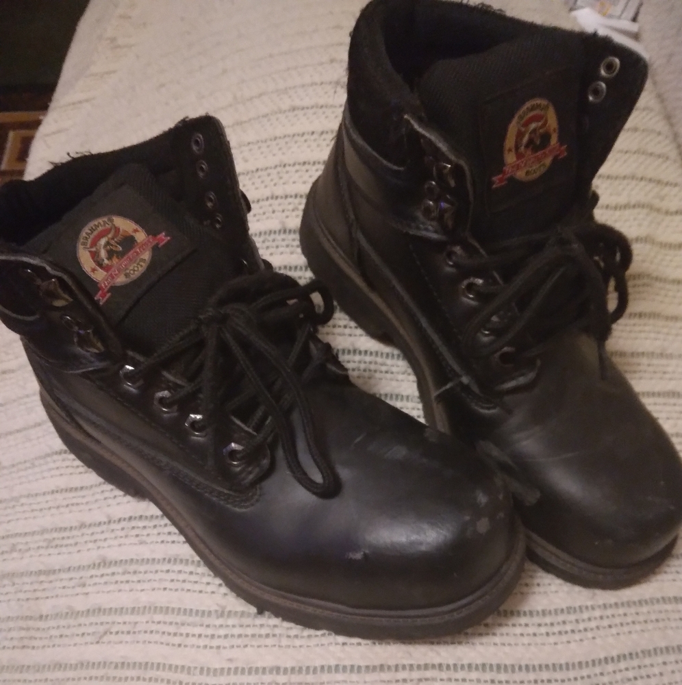 *BRAHMA* Steel toe boots sz 8W Men's